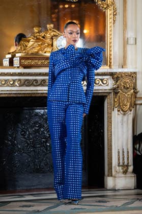 PFW - Imane Ayissi Runway Ophely Mezino walks the runway during the Imane Ayissi Haute Couture Week Spring Summer 2026 show as part of Paris Fashion Week Paris, France on January 26, 2026. Photo by LounisPhotography ABACAPRESS.COM Paris France  Copyright: xLounisPhotography ABACAx
