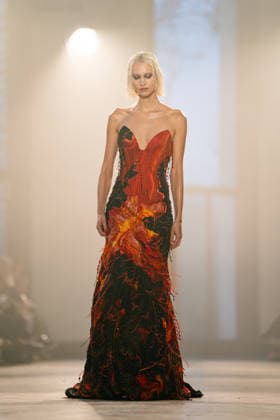 PFW - Rahul Mishra Runway A model walks the runway durinh the Rahul Mishra Haute Couture Week Spring Summer 2026 show as part of the Paris Fashion Week. Paris, France on January 26, 2026. Photo by LounisPhotography ABACAPRESS.COM PAris France  Copyright: xLounisPhotography ABACAx