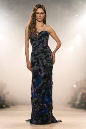 Rahul Mishra - Runway - Paris Fashion Week - Haute Couture Week Spring Summer 2026 Coco Rocha walks the runway durinh the Rahul Mishra Haute Couture Week Spring Summer 2026 show as part of the Paris Fashion Week., Credit:Lounis Tiar Avalon France, Paris  Copyright: xLounisxTiarx xAvalonx 1069627034