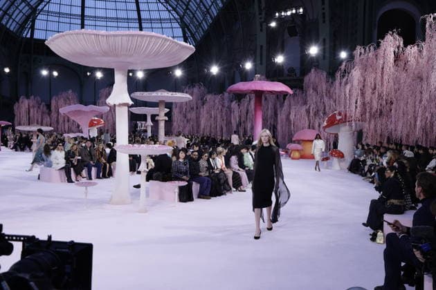 Chanel Haute Couture Spring Summer 2026 Collection show during Paris Fashion Week January 27th 2026 Olivier Borde Bestimage Chanel Fashion Show Haute Couture Spring Summer 2026 Collection , during Paris Fashion Week January 27th 2026 Paris France  Copyright: xOLIVIERxBORDEx xBESTIMAGExOLIVIERxBORDEx xBESTIMAGEx