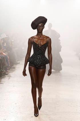 Rahul Mishra Womens Ready to Wear Spring Summer 2026 Fashion Show during Paris Fashion Week PFW on January 26, 2026 Rahul Mishra Womens Ready to Wear Spring Summer 2026 Fashion Show during Paris Fashion Week PFW on January 26, 2026 Paris France  Copyright: xAgencex xBestimagexAgencex xBestimagex