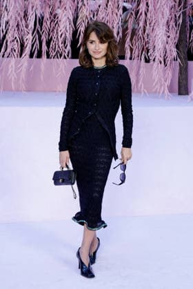 Penelope Cruz at the photocall of the second Chanel Collection Haute Couture Spring Summer 2026 fashion show, during Paris Fashion Week on january 27th 2026 Olivier Borde Bestimage Celebrities at the photocall of the Chanel Haute Couture Spring Summer 2026 Collection fashion show, during Paris Fashion Week on january 27th 2026 Paris France  Copyright: xOLIVIERxBORDEx xBESTIMAGExOLIVIERxBORDEx xBESTIMAGEx