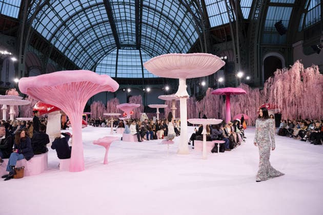 PFW - Chanel Runway Models present creations at the Chanel Women s Haute Couture Spring Summer 2026 collection fashion show as part of the Paris Haute Couture Fashion Week, in Paris, on January 27, 2026. Photo by Alexis Jumeau ABACAPRESS.COM Paris France  Copyright: xJumeauxAlexis ABACAx