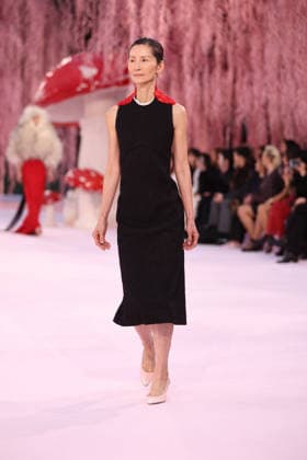 DeÌfileÌ Chanel Haute Couture printemps-eÌteÌ 2026 Model on the runway DeÌfileÌ Chanel Haute Couture printemps-eÌteÌ 2026 au Grand Palais Ã Paris le 27 janvier 2026. Chanel Haute Couture Spring Summer 2026 fashion show at the Grand Palais in Paris on January 27, 2026.  Copyright: xFabricexChasseryx