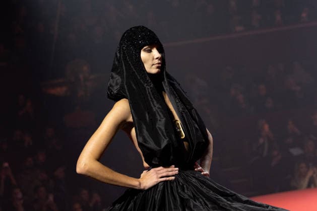 PFW - Stephane Rolland Runway A model walks the runway during the Stéphane Rolland Haute Couture Week Spring Summer 2026 show as part of Paris Fashion Week on January 27, 2026 in Paris, France. Photo by Alexis Jumeau ABACAPRESS.COM Paris France  Copyright: xJumeauxAlexis ABACAx