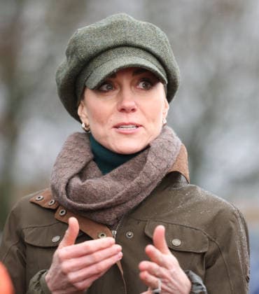 . 27 01 2026. Peak District, United Kingdom. Kate Middleton, the Princess of Wales, during a walk with the charity Mind Over Mountains , in the Peak District.,United Kingdom.  xPoolx xi-Imagesx IIM-26528-0044