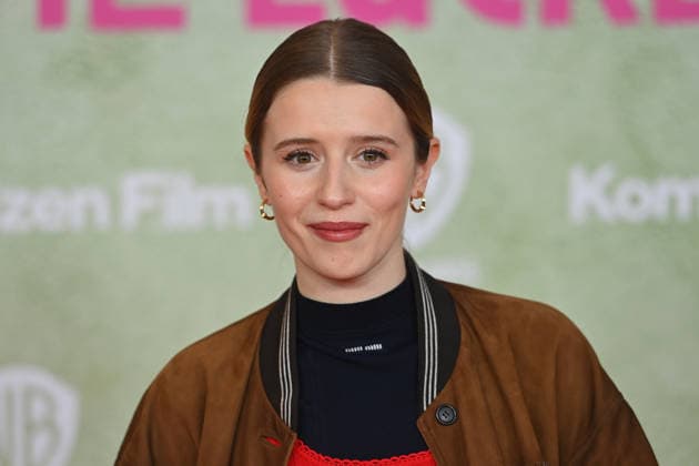 Katharina STARK (Schauspielerin), Einzelbild,angeschnittenes Einzelmotiv,Portrait,Portraet. Weltpremiere ACH.DIESE LUECKE-DIESE ENTSETZLICHE LUECKE am 27.01.20226 im Mathaeser Kino in Muenchen.