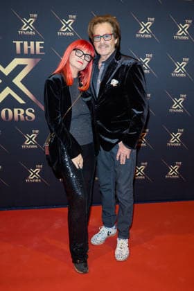 Joerg Draeger mit Ehefrau Petra Draeger - THE X TENORS - Show-Premiere im Estrel Showtheater in Berlin am 27.01.2026. THE X TENORS - Show-Premiere