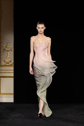 PFW Giorgio Armani Runway - Paris AJ A model presents a creation for Giorgio Armani Prive for Women s Haute Couture Spring Summer 2026 collection fashion show as part of the Paris Haute Couture Fashion Week, in Paris, on January 27, 2026. Photo by Alexis Jumeau ABACAPRESS.COM Paris France  Copyright: xJumeauxAlexis ABACAx