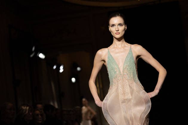 PFW Giorgio Armani Runway - Paris AJ A model presents a creation for Giorgio Armani Prive for Women s Haute Couture Spring Summer 2026 collection fashion show as part of the Paris Haute Couture Fashion Week, in Paris, on January 27, 2026. Photo by Alexis Jumeau ABACAPRESS.COM Paris France  Copyright: xJumeauxAlexis ABACAx