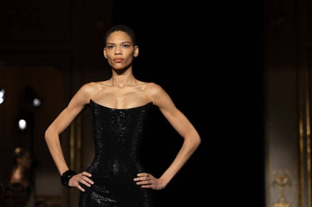 PFW Giorgio Armani Runway - Paris AJ A model presents a creation for Giorgio Armani Prive for Women s Haute Couture Spring Summer 2026 collection fashion show as part of the Paris Haute Couture Fashion Week, in Paris, on January 27, 2026. Photo by Alexis Jumeau ABACAPRESS.COM Paris France  Copyright: xJumeauxAlexis ABACAx