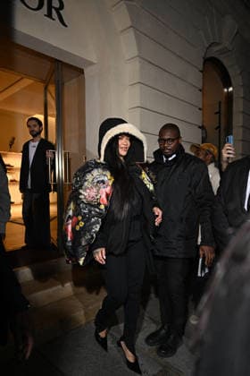 Rihanna visits the Dior boutique, which has been privatized for her, on the sidelines of Paris Fashion Week on 28 January 2026 Yehiel Chekroune Bestimage Rihanna visits the Dior boutique, which has been privatized for her, on the sidelines of Paris Fashion Week on 28 January 2026 Paris France  Copyright: xYehielxChekrounex xBestimagexYehielxChekrounex xBestimagex