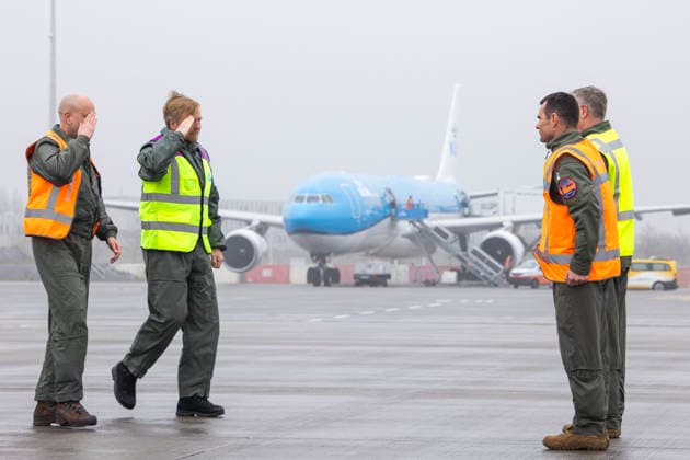 28-01-2026 Schiphol King Willem-Alexander visited a Royal Netherlands Air Force exercise at Schiphol Airport. During this training, the air force practiced how military aircraft movements can be conducted safely and responsibly from a civilian airport. Â  Copyright: xPPEx