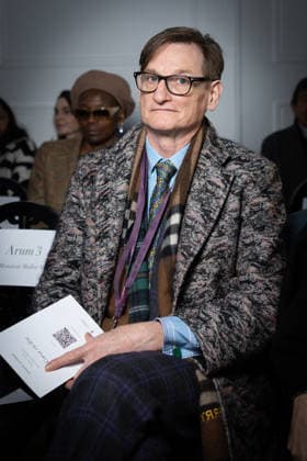 Guest au Front Row au défilé Franck Sorbier, Collection Haute Couture Printemps Eté 2026 lors de la Fashion Week de Paris PFW au Pavillon Wagram, à Paris, France, le 28 janvier 2026 Julien Sarkissian Bestimage Front Row Franck Sorbier Haute Couture Spring Summer 2026 show as part of Paris Fashion Week on January 28, 2026 in Paris, France Paris France  Copyright: xJulienxSarkissianx xBestimagexJulienxSarkissianx xBestimagex