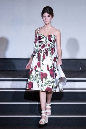 PFW - Franck Sorbier Runway A model walks the runway during the Franck Sorbier Haute Couture Week Spring Summer 2026 show as part of Paris Fashion Week on January 27, 2026 in Paris, France. Photo by Laurent Zabulon ABACAPRESS.COM Paris France  Copyright: xZabulonxLaurent ABACAx