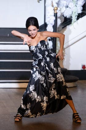 PFW - Franck Sorbier Runway A model walks the runway during the Franck Sorbier Haute Couture Week Spring Summer 2026 show as part of Paris Fashion Week on January 27, 2026 in Paris, France. Photo by Laurent Zabulon ABACAPRESS.COM Paris France  Copyright: xZabulonxLaurent ABACAx