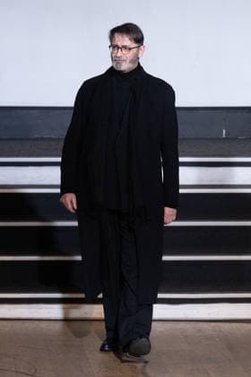 PFW - Franck Sorbier Runway A model walks the runway during the Franck Sorbier Haute Couture Week Spring Summer 2026 show as part of Paris Fashion Week on January 27, 2026 in Paris, France. Photo by Laurent Zabulon ABACAPRESS.COM Paris France  Copyright: xZabulonxLaurent ABACAx