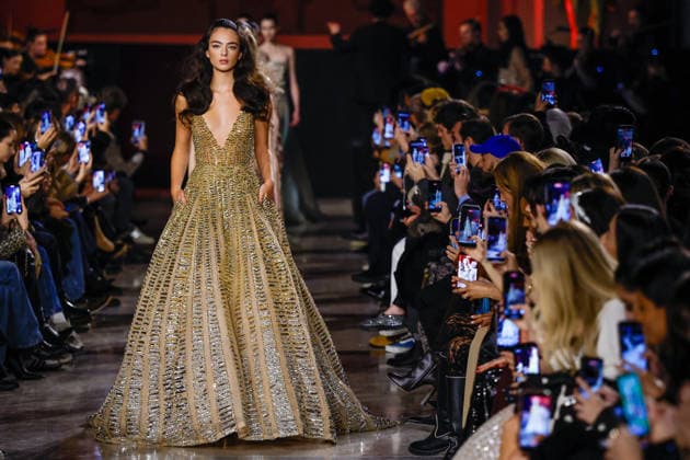 Deva Cassel Elie Saab Haute Couture Spring Summer 2026 show as part of Paris Fashion Week PFW at the Rodin Museum, Paris, France, January 28, 2026 Bestimage Runway Elie Saab Haute Couture Week Spring Summer 2026 show as part of Paris Fashion Week on January 28, 2026 in Paris, France Paris France  Copyright: xAgencex xBestimagexAgencex xBestimagex