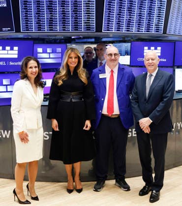 President of the NYSE Group Lynn Martin, First lady Melania Trump, Trader Peter Giacchi and Jeffrey Sprecher stand on the floor of the NYSE after the opening bell at the New York Stock Exchange on Wall Street on Wednesday, January 28, 2026 in New York City. The First Lady made the appearance as part of her publicity tour for the film, Melania, which documents her life in the 20 days leading up to President Donald Trump s second inauguration.  NYP202601028117 JOHNxANGELILLO