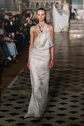 Yuima Nakazato Haute Couture Spring Summer 2026 show as part of Paris Fashion Week PFW , January 28, 2026 Bestimage Runway Yuima Nakazato Haute Couture Week Spring Summer 2026 show as part of Paris Fashion Week on January 28, 2026 in Paris, France Paris France  Copyright: xAgencex xBestimagexAgencex xBestimagex