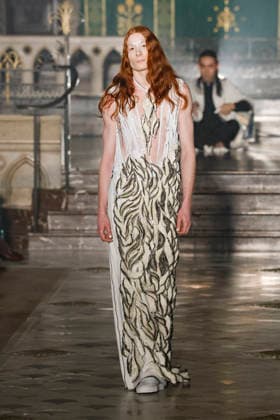 Yuima Nakazato Haute Couture Spring Summer 2026 show as part of Paris Fashion Week PFW , January 28, 2026 Bestimage Runway Yuima Nakazato Haute Couture Week Spring Summer 2026 show as part of Paris Fashion Week on January 28, 2026 in Paris, France Paris France  Copyright: xAgencex xBestimagexAgencex xBestimagex