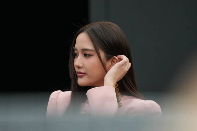 Sarocha Chamkimha Freen arrives at the Valentino fashion show as part of Haute Couture Spring Summer 2026 on January 28, 2026 in Paris, France Paris France PFW , le 28 janvier 2026 Anne Sophie Guebey Bestimage Sarocha Chamkimha Freen arrives at the Valentino fashion show as part of Haute Couture Spring Summer 2026 on January 28, 2026 in Paris, France Paris France  Copyright: xAnne-SophiexGuebeyx xBestimagexAnne-SophiexGuebeyx xBestimagex