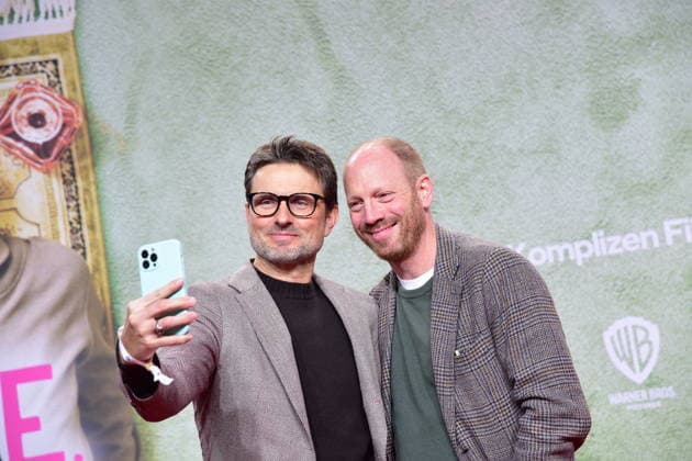 Berlin PREMIERE, ACH DIESE LÜCKE Simon Verhoeven, Johann von Bülow Ankunft zur Berlin PREMIERE, von Simon Verhoeven, ach diese Lücke, diese entsetzliche Lücke in Berlin am 28.01.2026