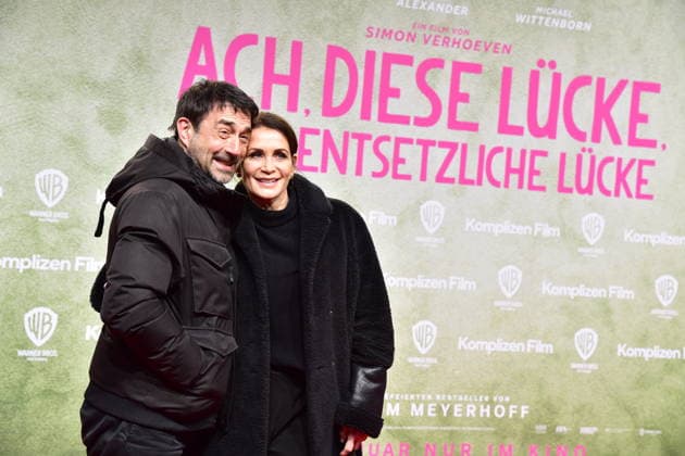 Berlin PREMIERE, ACH DIESE LÜCKE Anja kling mit Ehemann Oliver Haas Ankunft zur Berlin PREMIERE, von Simon Verhoeven, ach diese Lücke, diese entsetzliche Lücke in Berlin am 28.01.2026