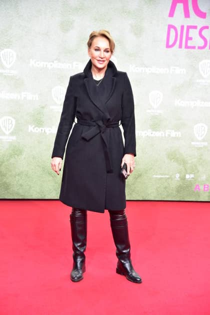 Berlin PREMIERE, ACH DIESE LÜCKE Caroline Beil Ankunft zur Berlin PREMIERE, von Simon Verhoeven, ach diese Lücke, diese entsetzliche Lücke in Berlin am 28.01.2026