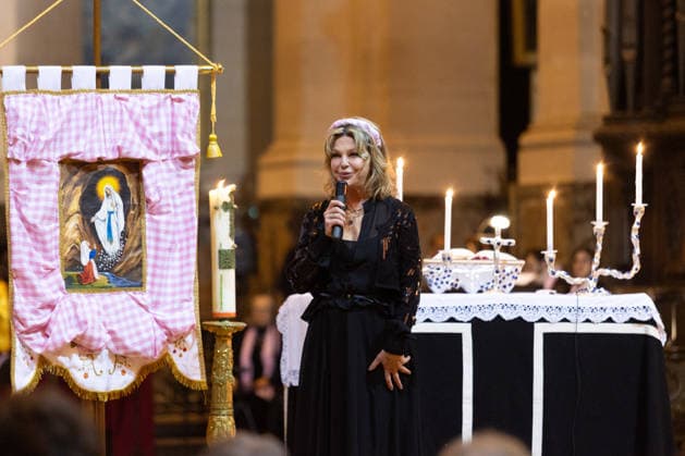 Memorial Mass for Late French Actress Brigitte Bardot - Paris Jeane Manson during a memorial mass for late French actress Brigitte Bardot at Saint-Roch church in Paris, France on January 28, 2026. Photo by Nasser Berzane ABACAPRESS.COM Paris France  Copyright: xBerzanexNasser ABACAx