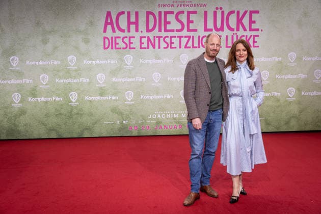 Premiere ACH, DIESE LÜCKE, DIESE ENTSETZLICHE LÜCKE Anne Ratte-Polle und Johann von Bülow Premiere von ACH, DIESE LÜCKE, DIESE ENTSETZLICHE LÜCKE im Zoo Palast Berlin Copyright: xEventpressxFuhrx