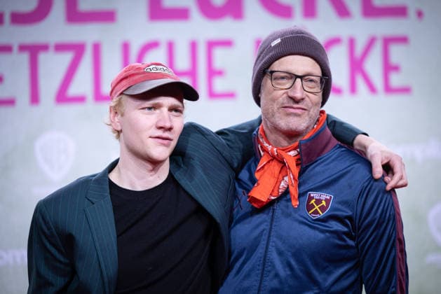 Premiere ACH, DIESE LÜCKE, DIESE ENTSETZLICHE LÜCKE Romanautor Joachim Meyerhoff Bruno Alexander Premiere von ACH, DIESE LÜCKE, DIESE ENTSETZLICHE LÜCKE im Zoo Palast Berlin Copyright: xEventpressxFuhrx