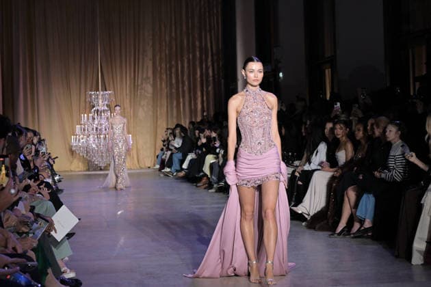 PFW - Zuhair Murad Runway Model walks the runway during the Zuhair Murad Haute Couture Spring Summer show as part of Paris Fashion Week on January 28, 2026 in Paris, France. Photo by Jana Call me J ABACAPRESS.COM Paris Ile de France France  Copyright: xJanaxCallxmexJ ABACAx