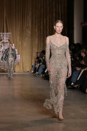 PFW - Zuhair Murad Runway Model walks the runway during the Zuhair Murad Haute Couture Spring Summer show as part of Paris Fashion Week on January 28, 2026 in Paris, France. Photo by Jana Call me J ABACAPRESS.COM Paris Ile de France France  Copyright: xJanaxCallxmexJ ABACAx