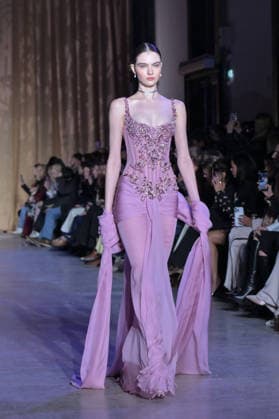 PFW - Zuhair Murad Runway Model walks the runway during the Zuhair Murad Haute Couture Spring Summer show as part of Paris Fashion Week on January 28, 2026 in Paris, France. Photo by Jana Call me J ABACAPRESS.COM Paris Ile de France France  Copyright: xJanaxCallxmexJ ABACAx