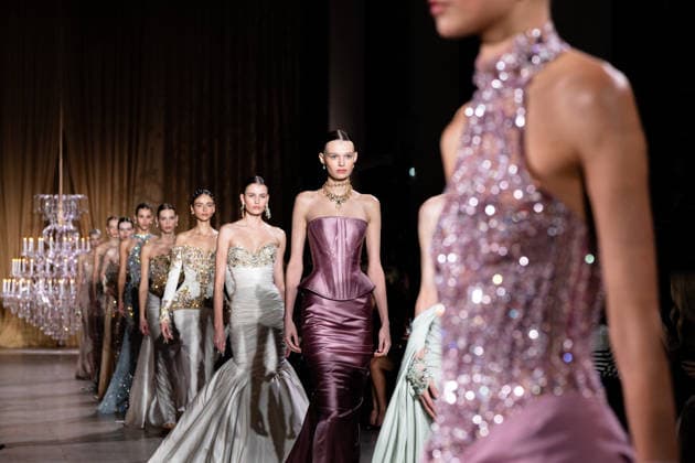 PFW - Zuhair Murad Runway Model walks the runway during the Zuhair Murad Haute Couture Spring Summer show as part of Paris Fashion Week on January 28, 2026 in Paris, France. Photo by Jana Call me J ABACAPRESS.COM Paris Ile de France France  Copyright: xJanaxCallxmexJ ABACAx