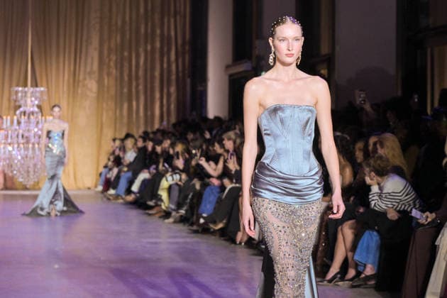 PFW - Zuhair Murad Runway Model walks the runway during the Zuhair Murad Haute Couture Spring Summer show as part of Paris Fashion Week on January 28, 2026 in Paris, France. Photo by Jana Call me J ABACAPRESS.COM Paris Ile de France France  Copyright: xJanaxCallxmexJ ABACAx