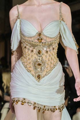 PFW - Zuhair Murad Runway Model walks the runway during the Zuhair Murad Haute Couture Spring Summer show as part of Paris Fashion Week on January 28, 2026 in Paris, France. Photo by Jana Call me J ABACAPRESS.COM Paris Ile de France France  Copyright: xJanaxCallxmexJ ABACAx