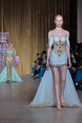 PFW - Zuhair Murad Runway Model walks the runway during the Zuhair Murad Haute Couture Spring Summer show as part of Paris Fashion Week on January 28, 2026 in Paris, France. Photo by Jana Call me J ABACAPRESS.COM Paris Ile de France France  Copyright: xJanaxCallxmexJ ABACAx