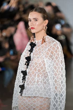 PFW - Juana Martin Runway Model walks the runway during the Juana Martin Haute Couture Spring Summer show as part of Paris Fashion Week on January 28, 2026 in Paris, France. Photo by Jana Call me J ABACAPRESS.COM Paris Ile de France France  Copyright: xJanaxCallxmexJ ABACAx