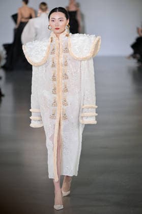 PFW - Juana Martin Runway Model walks the runway during the Juana Martin Haute Couture Spring Summer show as part of Paris Fashion Week on January 28, 2026 in Paris, France. Photo by Jana Call me J ABACAPRESS.COM Paris Ile de France France  Copyright: xJanaxCallxmexJ ABACAx