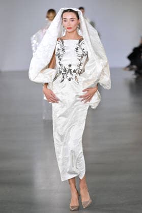 PFW - Juana Martin Runway Model walks the runway during the Juana Martin Haute Couture Spring Summer show as part of Paris Fashion Week on January 28, 2026 in Paris, France. Photo by Jana Call me J ABACAPRESS.COM Paris Ile de France France  Copyright: xJanaxCallxmexJ ABACAx