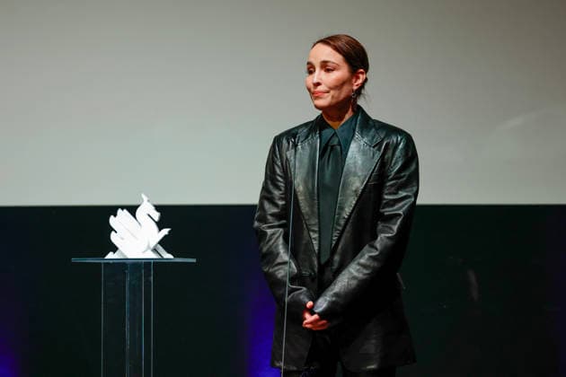 Swedish Actress Noomi Rapace receives the Nordic Honorary Dragon Award during the Gothenburg Film Festival in Gothenburg, Sweden, on January 28, 2026 GOTHENBURG SWEDEN x9200x  Copyright: xAdamxIhse TTx NOOMI RAPACE GOTHENBURG FILM FESTIVAL sppuk9ggoqw