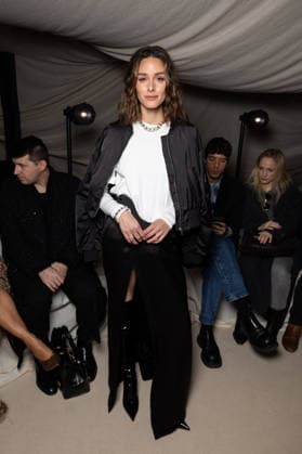 Olivia Palermo at the Front Row of the Ashi Studio Haute Couture Collection Spring Summer 2026 during Paris Fashion Week PFW , Palais Brongniart, Paris, France, January 29, 2026 Jeremy Melloul Bestimage Front Row Ashi Studio Haute Couture Spring summer 2026 during Paris Fashion Week on January 29, 2026 Paris France  Copyright: xJeremyxMelloulx xBestimagexJeremyxMelloulx xBestimagex