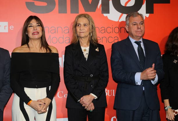 The Infanta Elena inaugurates the International Flamenco Fashion Week SIMOF 2026 The Infanta Elena with Raquel Revuelta and the Mayor of Seville, José Luis Sanz Ruiz, at the opening of the International Flamenco Fashion Week to be held at the Palacio de Exposiciones y Congresos in Seville, on January 29, 2026, in Seville Andalusia, Spain The International Flamenco Fashion Week, is an annual event that fills the streets of Seville with life and color It will be held from January 29 to February 1, 2026 and will bring together designers, models and lovers of flamenco fashion FLAMENCO FASHION PHOTOCALL PASARELA Leandro Wassaul 29 01 2026 Seville Seville Spain  Copyright: xLeandroxWassaulx 7252840