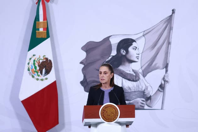 Mexican President Claudia Sheinbaum holds a press conference following a phone call with US President Donald Trump MEXICO CITY, MEXICO - JANUARY 29: Mexican President Claudia Sheinbaum speaks during a press conference, following a phone call with US President Donald Trump, at the National Palace, in Mexico City, Mexico on January 29, 2026. Daniel Cardenas Anadolu Mexico City Mexico. Editorial use only. Please get in touch for any other usage.  Copyright: x2026xAnadoluxDanielxCardenasx