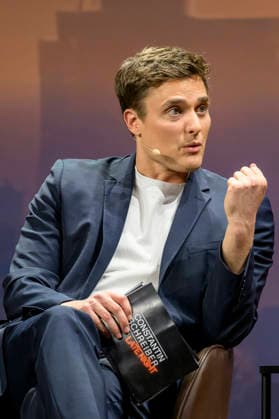 GER, Berlin, Constantin Schreiber - Late Night, on stage, at the Urania, pictured from left: Constantin Schreiber, January 29, 2026, Copyright: HMBxMedia UwexKoch