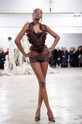 PFW - Charlie Le Mindu Runway A model presents a creation for Charlie Le Mindu ( Skins Couture SS26 ) for the Women s Haute Couture Spring Summer 2026 collection fashion show as part of the Paris Haute Couture Fashion Week, in Paris, on January 29, 2026. Photo by Alexis Jumeau ABACAPRESS.COM Paris France  Copyright: xJumeauxAlexis ABACAx