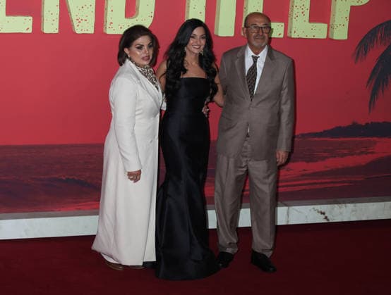 Send Help premiere London, UK. Zainab Azizi with her parents at the premiere of Send Help. Odeon Luxe. 29th January 2026. LMK11-S290126-001 Steve Bealing Landmark Media 