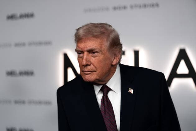 January 29, 2026, Washington, Dc, United States: President Donald Trump arrives at the premiere of the Amazon MGM Studios film Melania at the John F. Kennedy Center for the Performing Arts on January 29, 2026 in Washington, DC. The film documents the period leading up to the 2025 Presidential Inauguration and Melania TrumpÃ¢â‚¬â ¢s role during the White House transition. Washington United States - ZUMAl312 20260129_znp_l312_122 Copyright: xAndrewxLeydenx